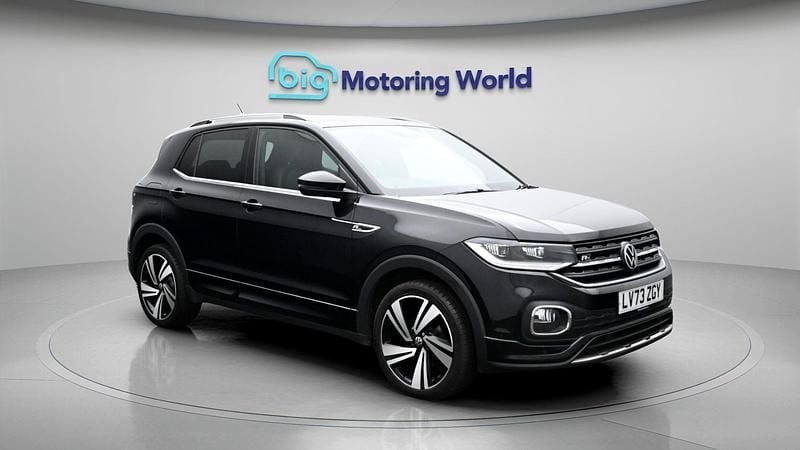 Used VW T-Cross R-line 110 HP (80 kW) 2023 Black SUV
