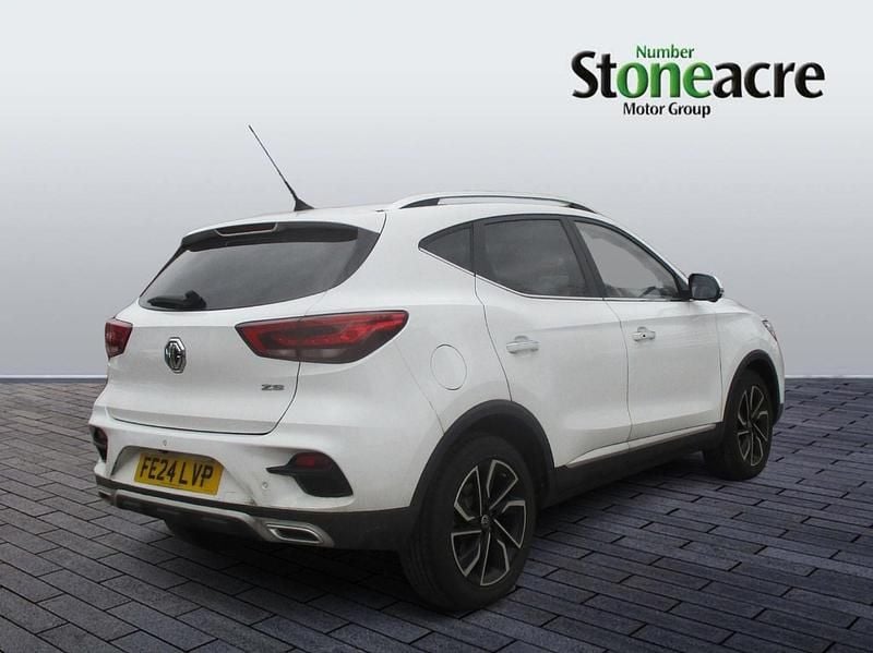Used MG ZS Exclusive 111 HP (81 kW) 2024 White SUV