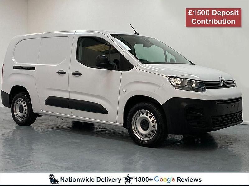 White Used 2023 Citroën Berlingo MPV | £18,950 (Expensive) - Image 1/4