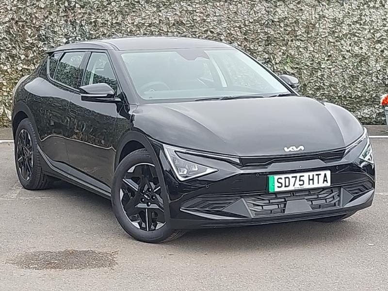 Premium paint midnight black New 2025 Kia EV6 Air SUV | £31,998 - Image 1/4