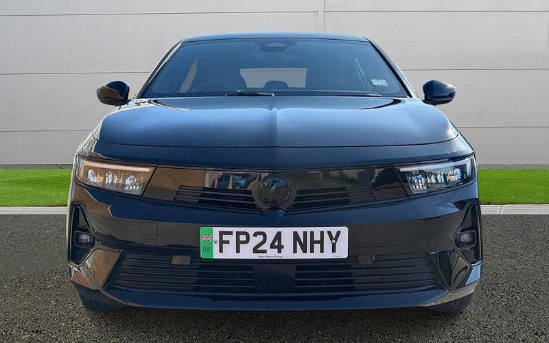 Second-hand Vauxhall Astra 114 kW (156 CP) 2025 Hatchback