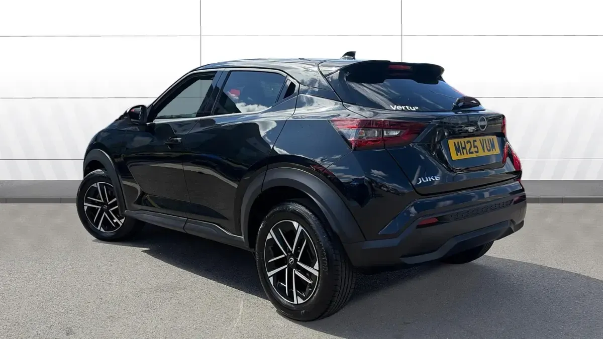 Used Nissan Juke N-Connecta 114 HP (83 kW) 2025 Black SUV