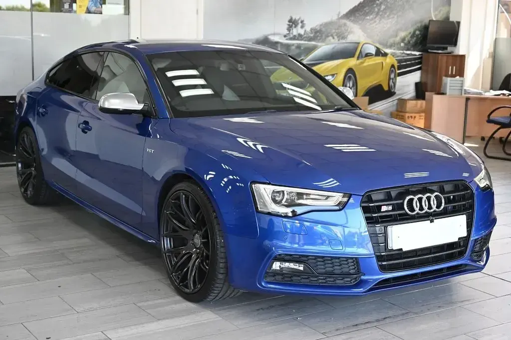 Used Audi A5 Black Edition 272 HP (200 kW) 2016 Blue Coupe