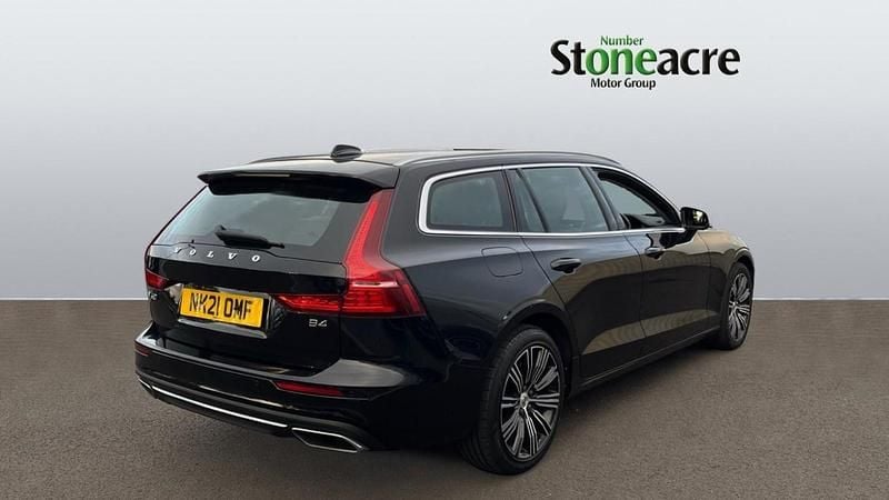 Used Volvo V60 Inscription 197 HP (144 kW) 2021 Black Estate