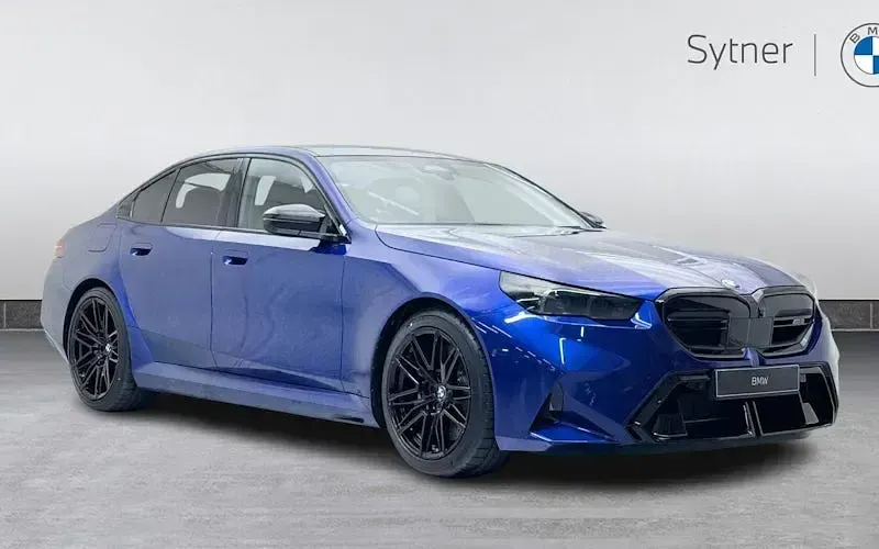 Begagnad BMW M5 727 HK (534 kW) 2026 Sedan