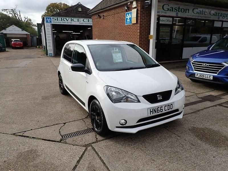 White Used 2016 Seat Mii Design Hatchback | £5,490 (Fair price) - Image 1/4