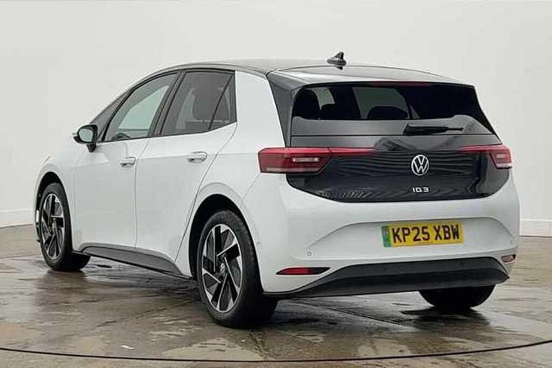 Used VW ID.3 Pro 150 kW (204 HP) 2025 White Hatchback