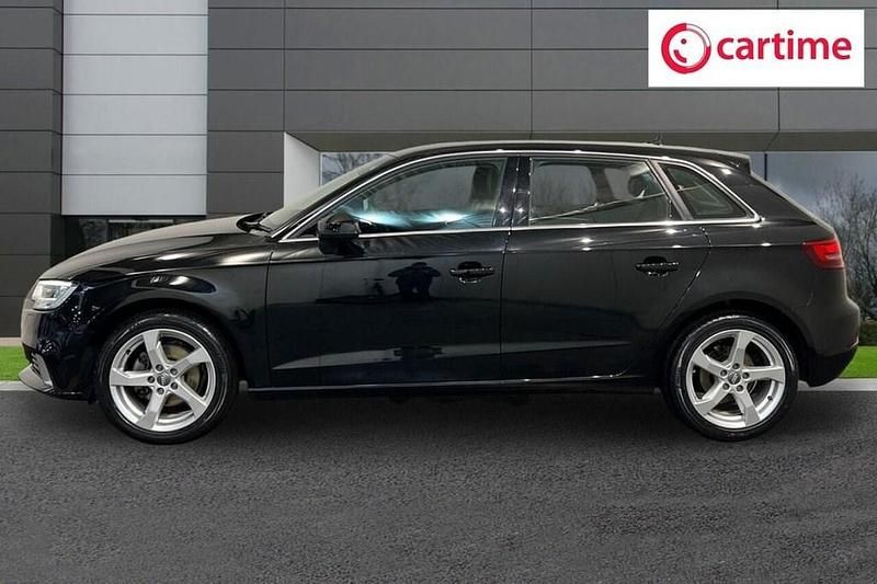 Used Audi A3 Sportback Sport 116 HP (85 kW) 2018 Black Hatchback