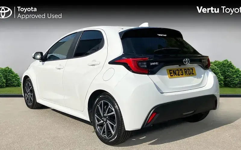 Used Toyota Yaris Design 116 HP (85 kW) 2026 Hatchback