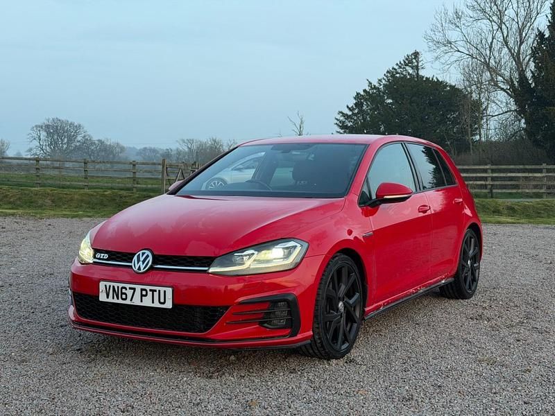 Used VW Golf VII GTD 2017 Red Hatchback