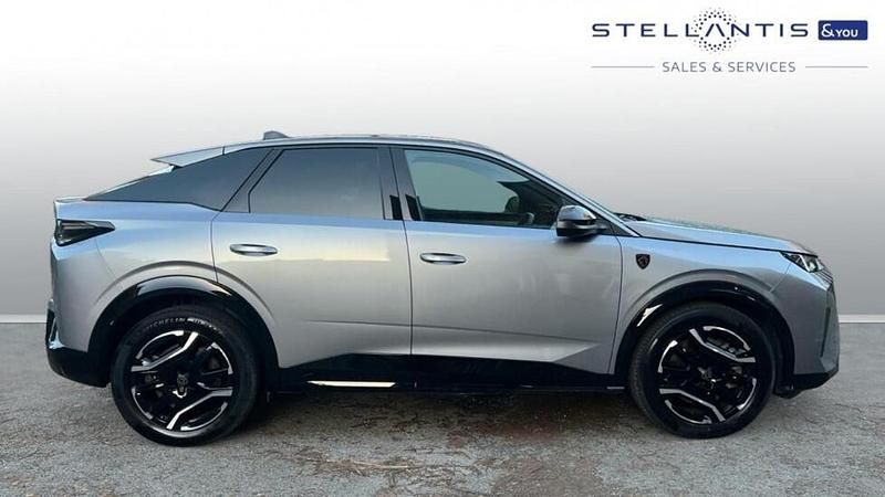 Grey Used 2025 Peugeot e-3008 GT SUV | £26,069 (Super price) - Image 1/4