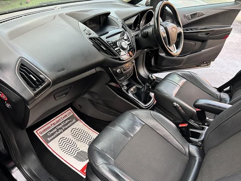 Used Ford B-MAX Titanium X 2016 Black MPV