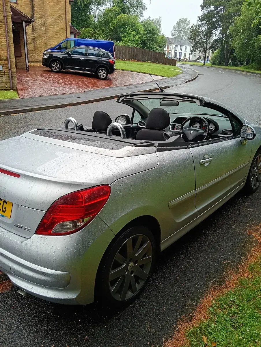 Used Peugeot 207 GTi 2011 Silver Cabriolet