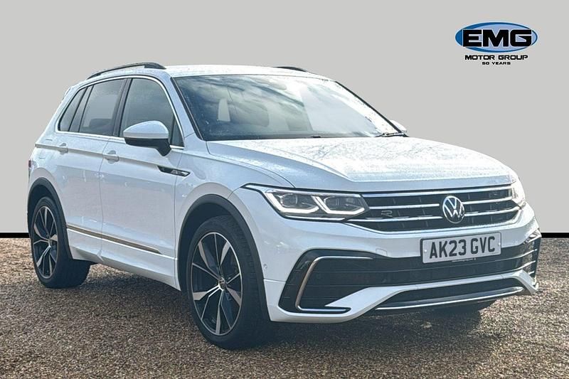 Used VW Tiguan R-line 150 HP (110 kW) 2023 White SUV