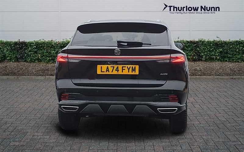 Used MG HS SE 170 HP (125 kW) 2024 Black SUV