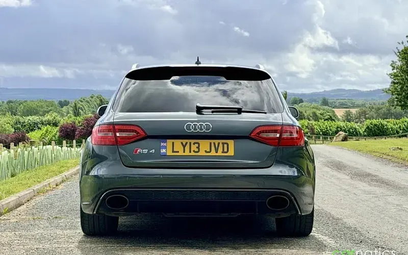 Used Audi RS4 Advanced 450 HP (330 kW) 2015 Estate