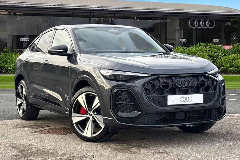 New Audi Q5 Sportback Advanced 204 HP (150 kW) 2025 Grey SUV