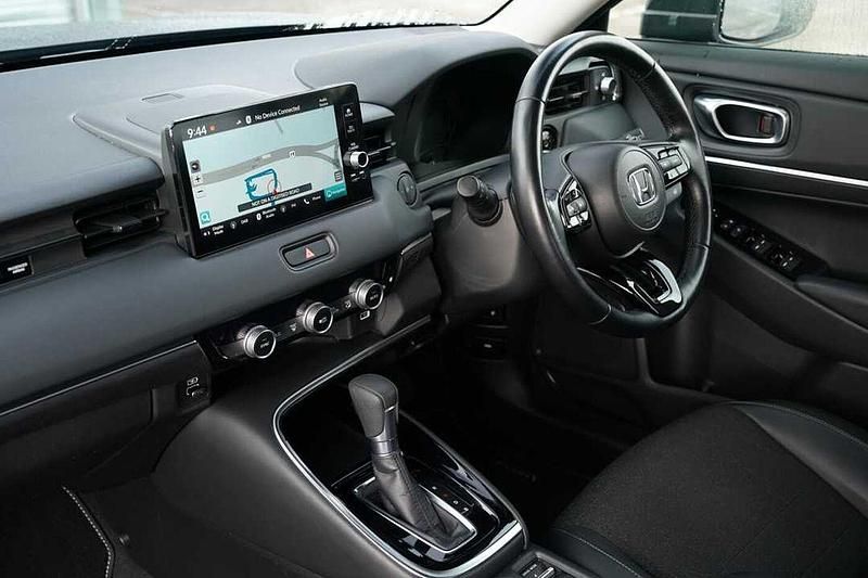 Second-hand Honda HR-V Advance 131 CP (96 kW) 2023 Negru SUV