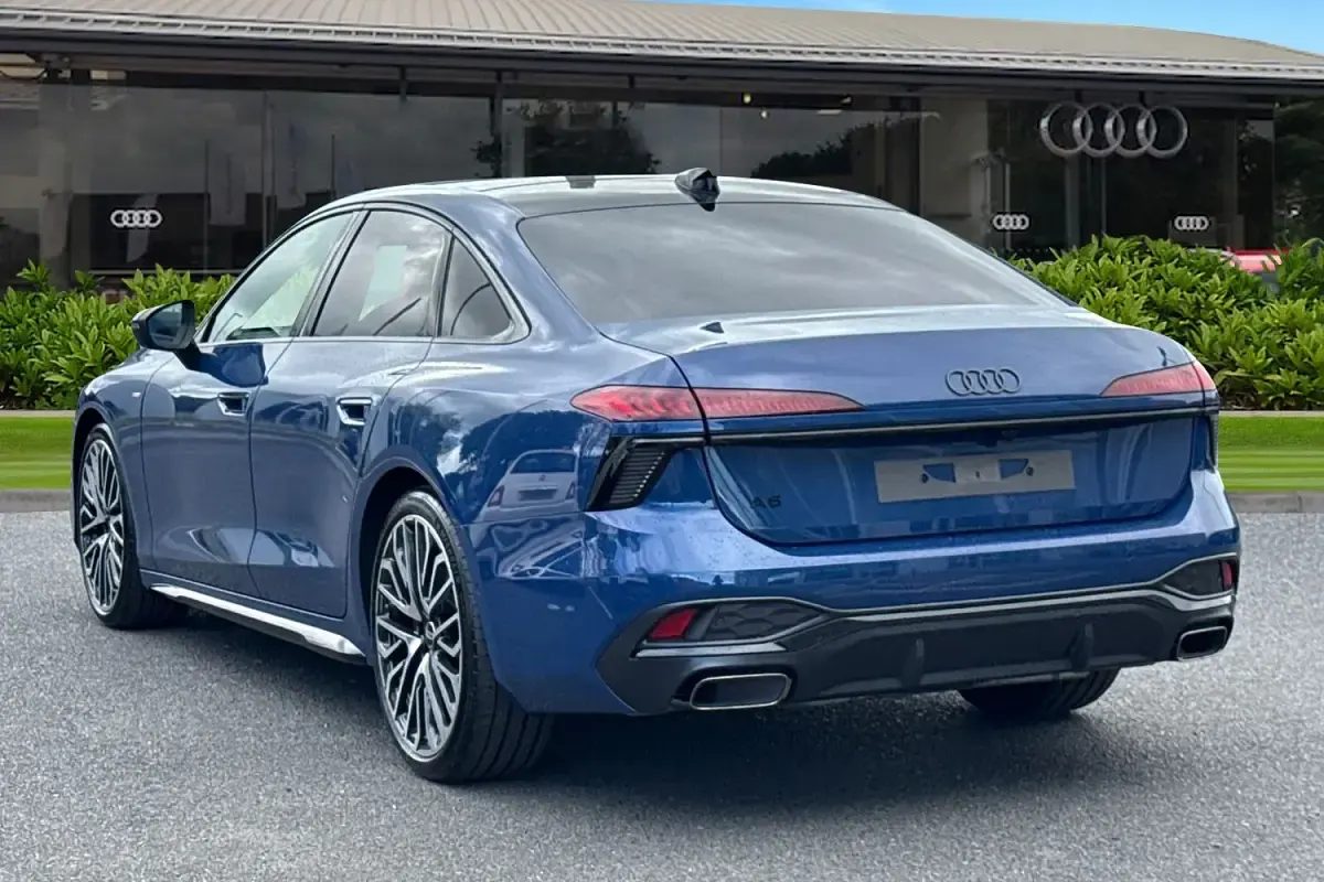New Audi A6 Comfort 224 HP (164 kW) 2026 Blue Sedan