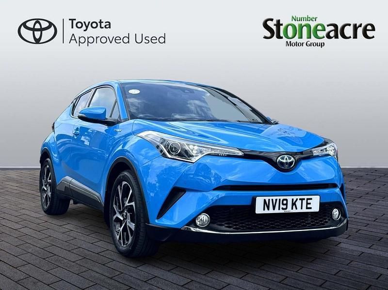 Blue Used 2019 Toyota C-HR Design SUV | £16,250 (Fair price) - Image 1/2