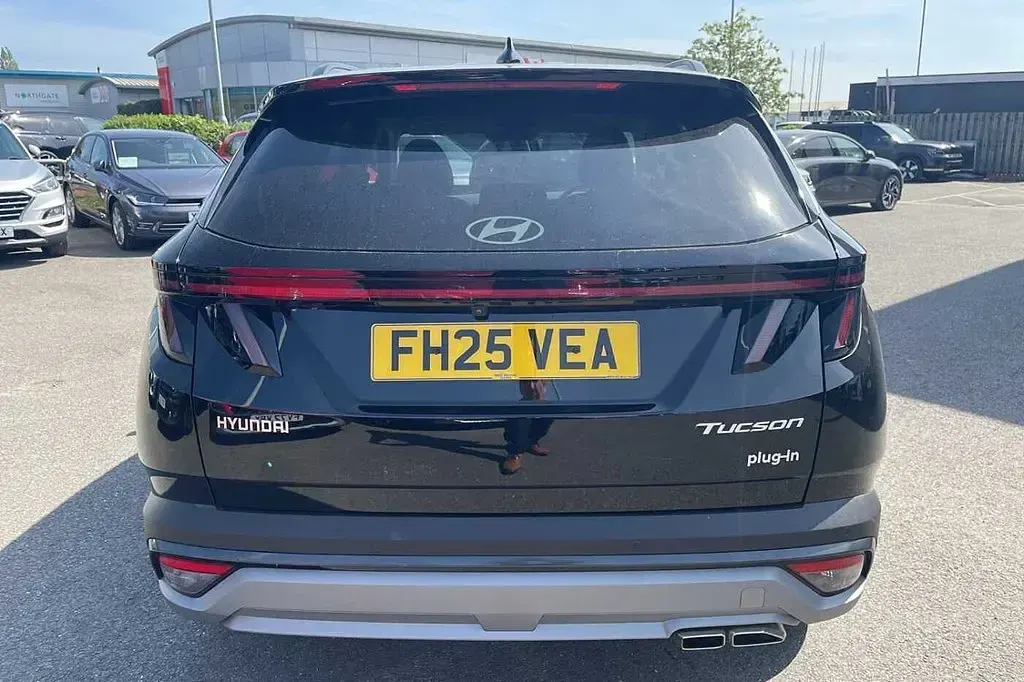 Used Hyundai Tucson Premium 252 HP (185 kW) 2025 Abyss black SUV