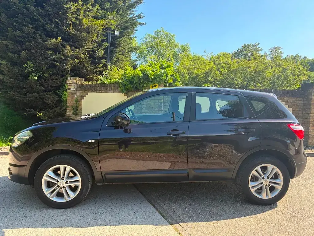 Used Nissan Qashqai Acenta 2011 Black SUV