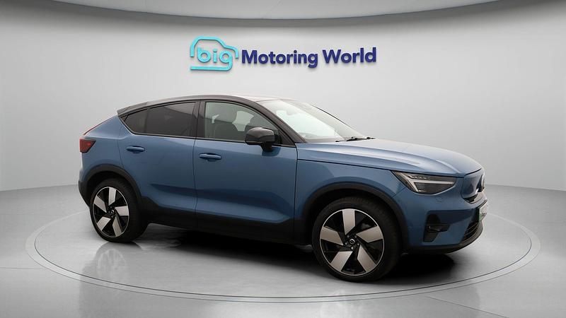 Used 2022 Volvo C40 Ultimate SUV | £21,300 - Image 1/4