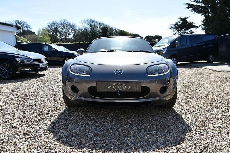 Begagnad Mazda MX5 126 HK (92 kW) 2007 Grå Cab