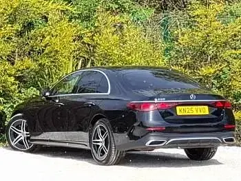 Used Mercedes E200 AMG Line Premium 204 HP (150 kW) 2025 Black Sedan