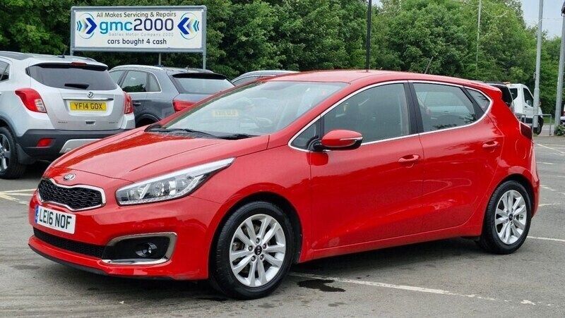 Red Used 2016 Kia Ceed 2 Hatchback | £6,995 - Image 1/4