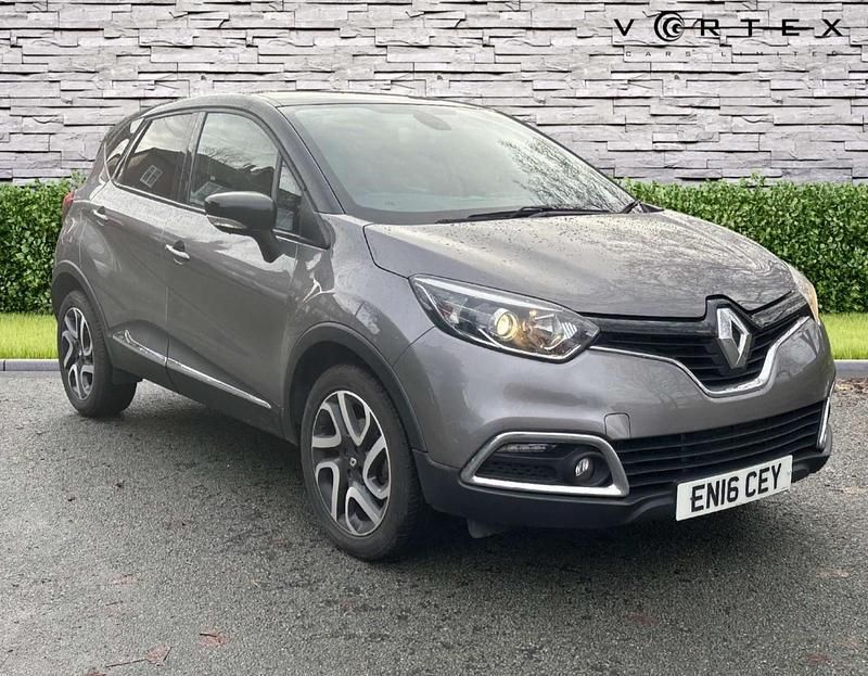 Grey/black Used 2016 Renault Captur Dynamique SUV | £7,850 (Good price) - Image 1/3