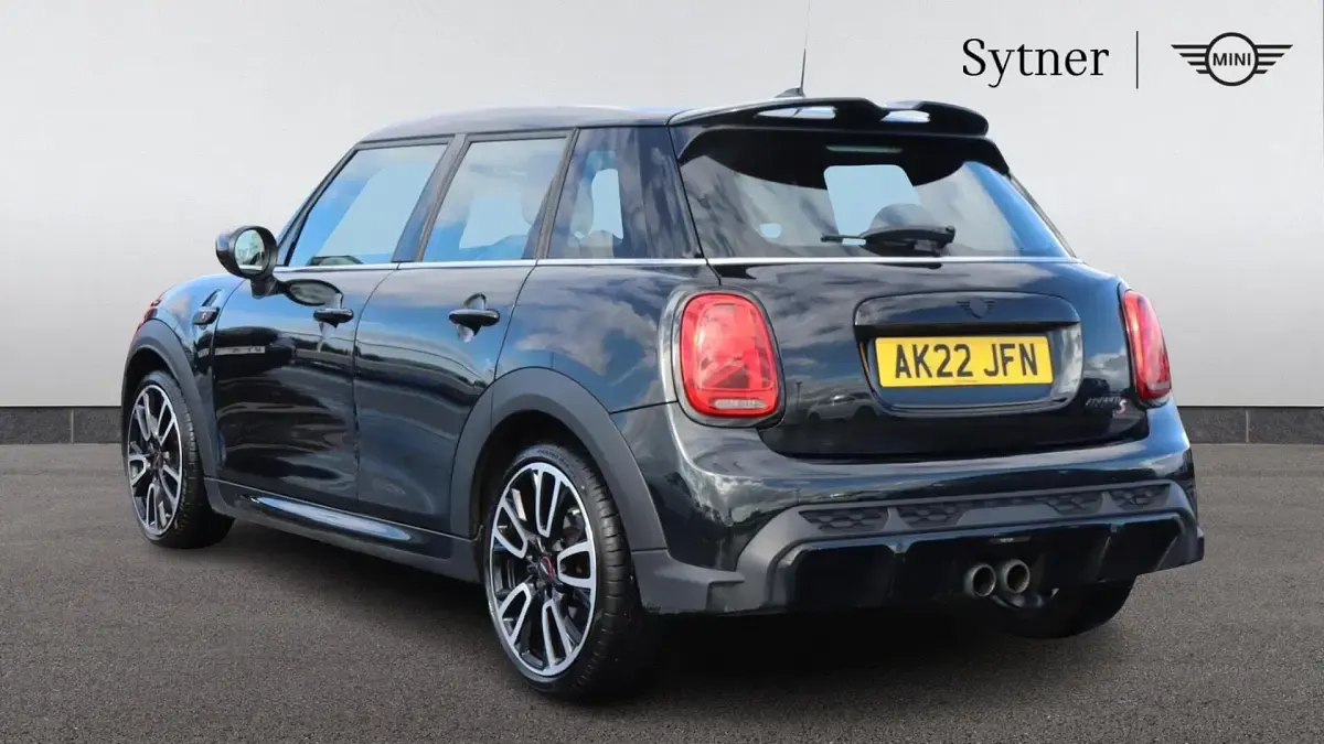 Used Mini Cooper S Hatch 176 HP (129 kW) 2022 Black Hatchback