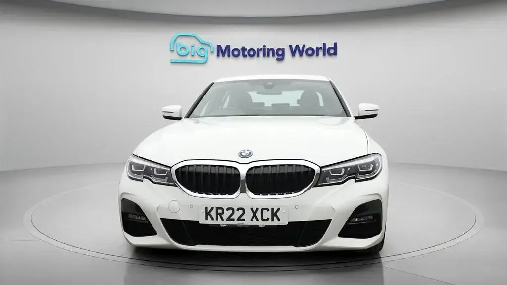 Used BMW 330e M Sport 292 HP (214 kW) 2022 White Sedan