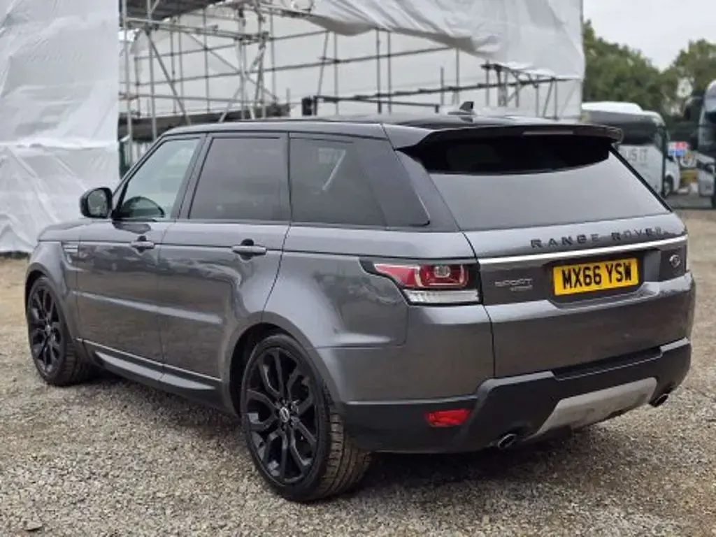 Used Land Rover Range Rover HSE 306 HP (225 kW) 2016 Grey SUV