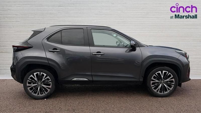 Used Toyota Yaris Hybrid 116 HP (85 kW) 2023 Grey