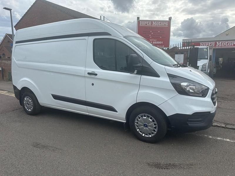 Used Ford Transit Custom 105 HP (77 kW) 2018 Green Van