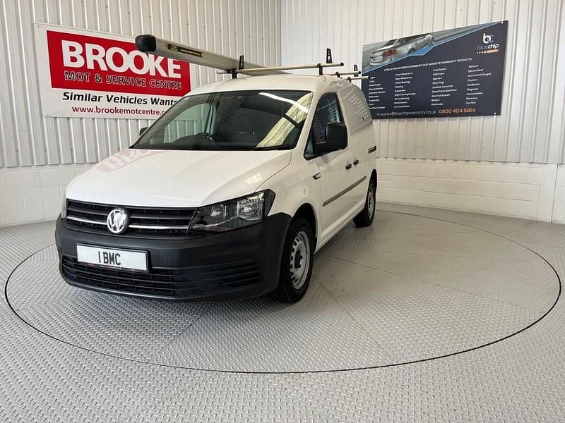 Used VW Caddy Startline 75 HP (55 kW) 2019 White MPV