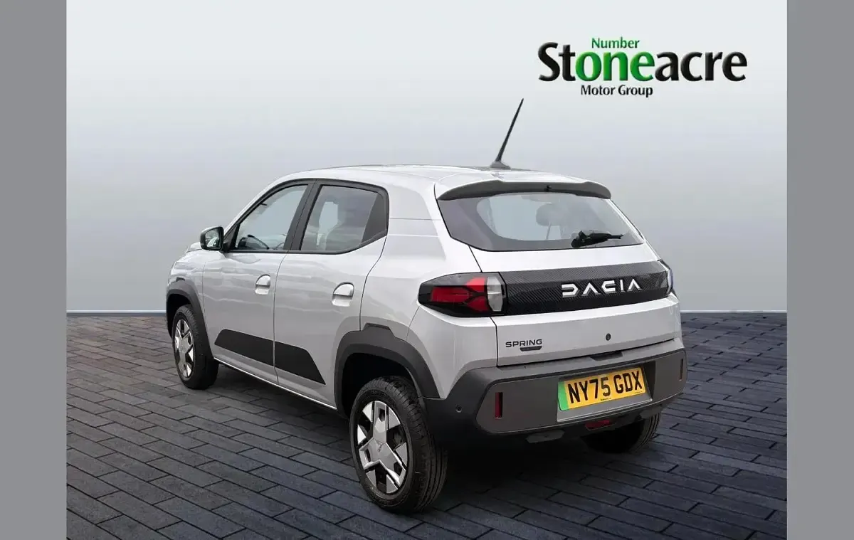 Novo Dacia Spring Expression 33 kW (45 HP) 2026 Cinzento Citadino
