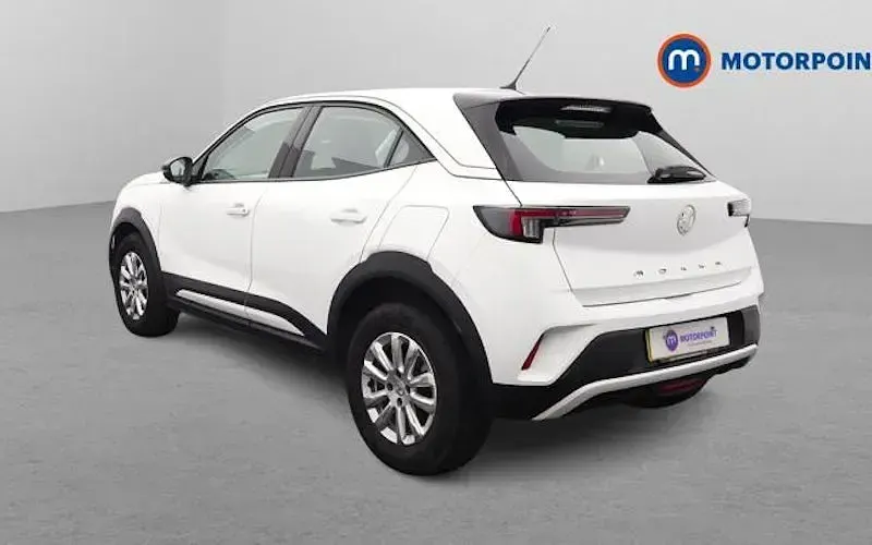 Second-hand Vauxhall Mokka Edition 101 CP (74 kW) 2022 Alb SUV