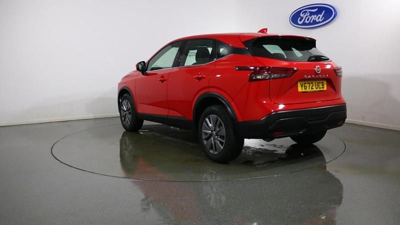 Used Nissan Qashqai Visia 2022 Red SUV