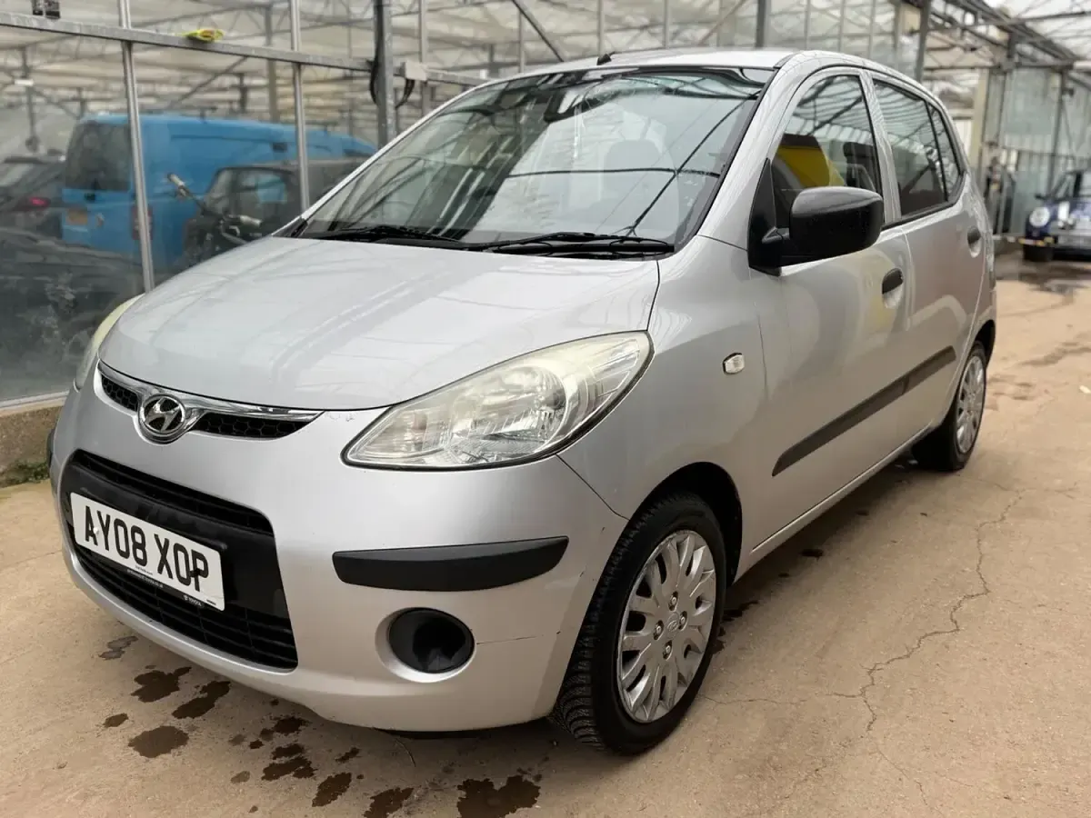 Used Hyundai i10 Classic 66 HP (48 kW) 2008 Silver Hatchback