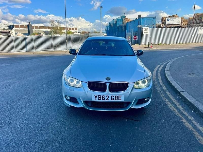 Used BMW 318 Sport Line 2012 Blue Coupe