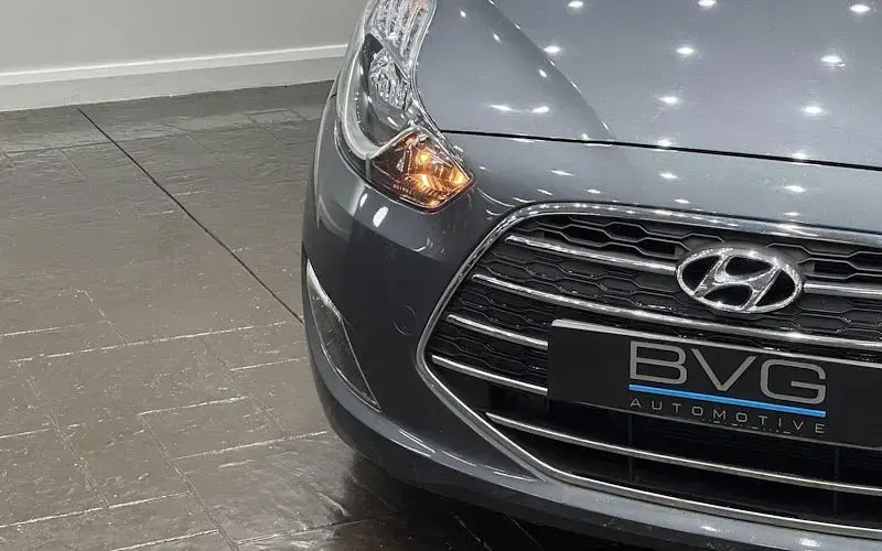 Used Hyundai i20 SE 125 HP (91 kW) 2018 Grey MPV