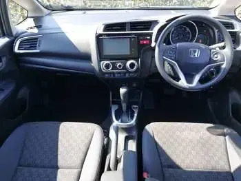 Used Honda Jazz SE 102 HP (75 kW) 2017 Silver Hatchback
