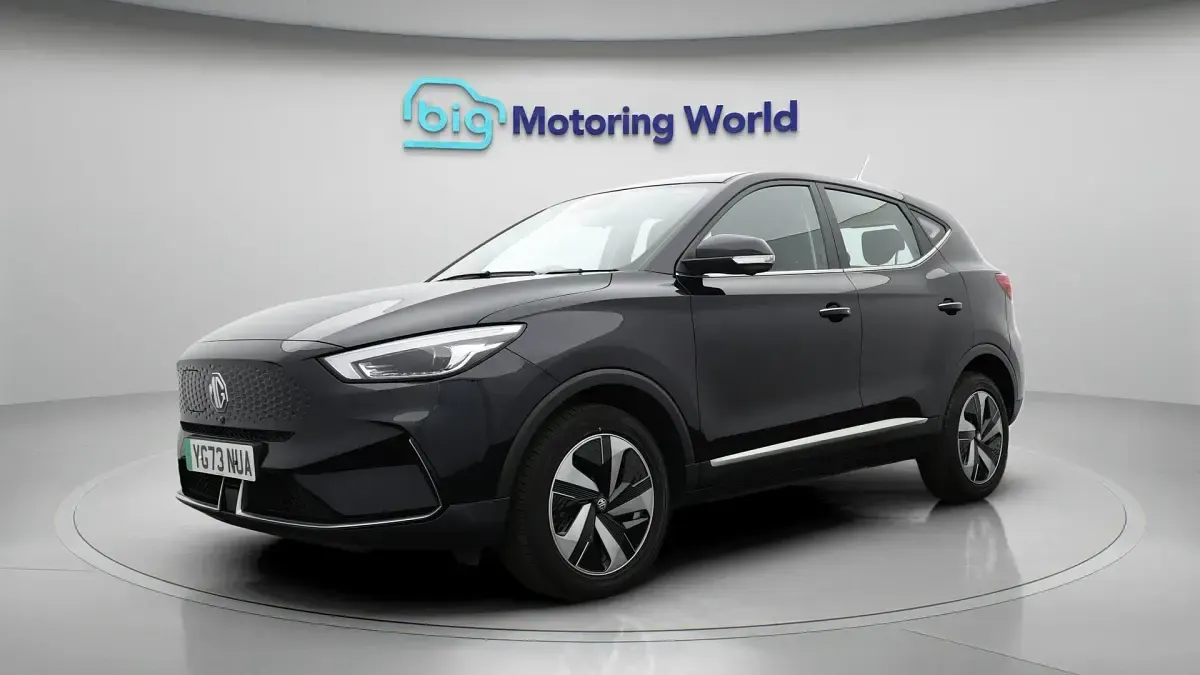 Used MG ZS SE 114 kW (156 HP) 2023 Black SUV