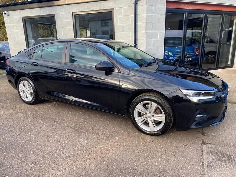 Used Vauxhall Insignia Sport 122 HP (89 kW) 2021 Black Hatchback