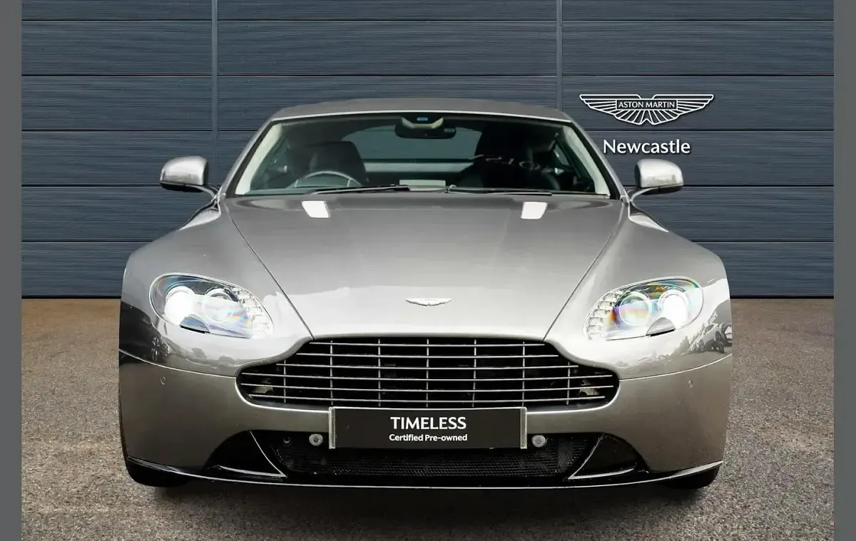 Used Aston Martin Vantage 430 HP (316 kW) 2017 Silver Coupe