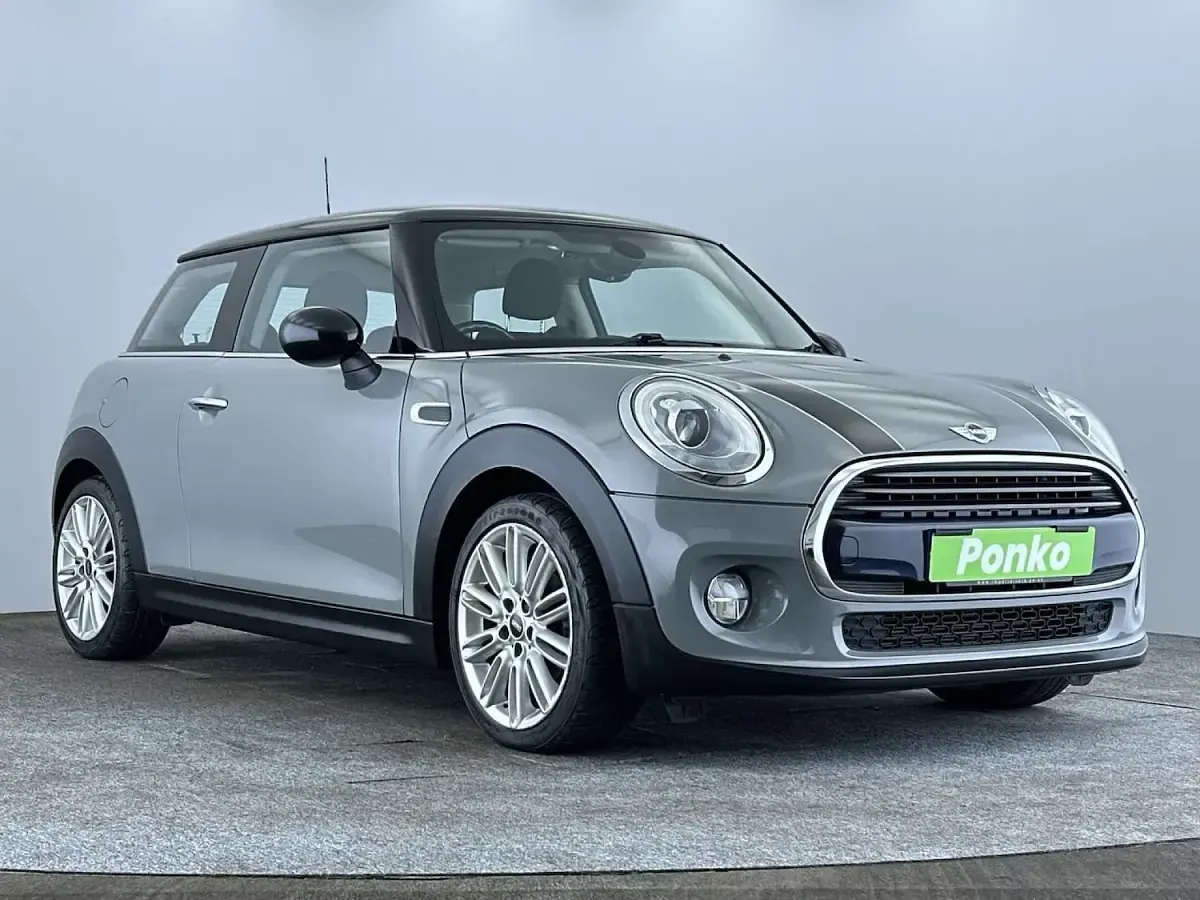 Used Mini Cooper Hatch 136 HP (100 kW) 2016 Hatchback