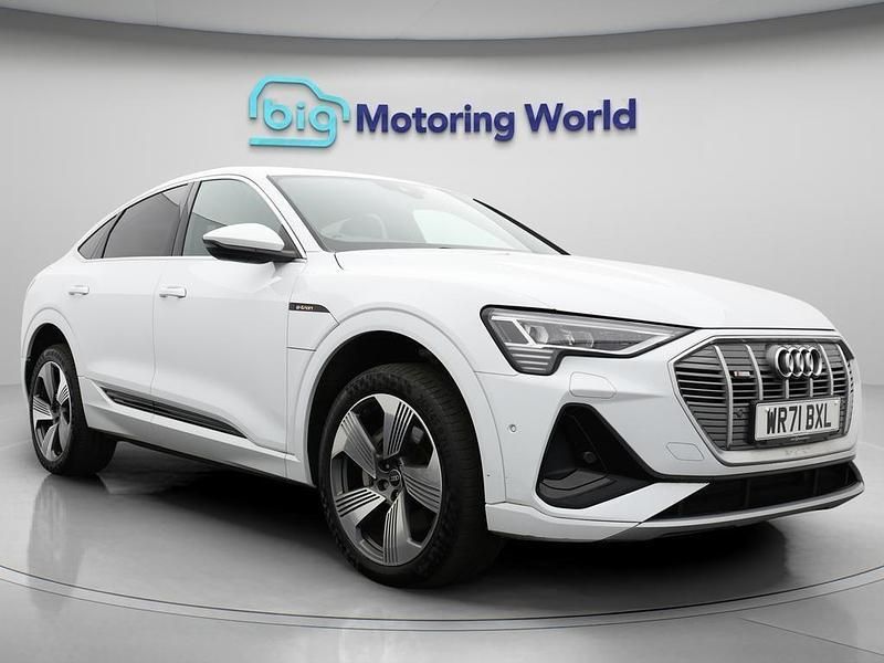 White Used 2021 Audi e-tron S-Line SUV | £24,400 (Fair price) - Image 1/4