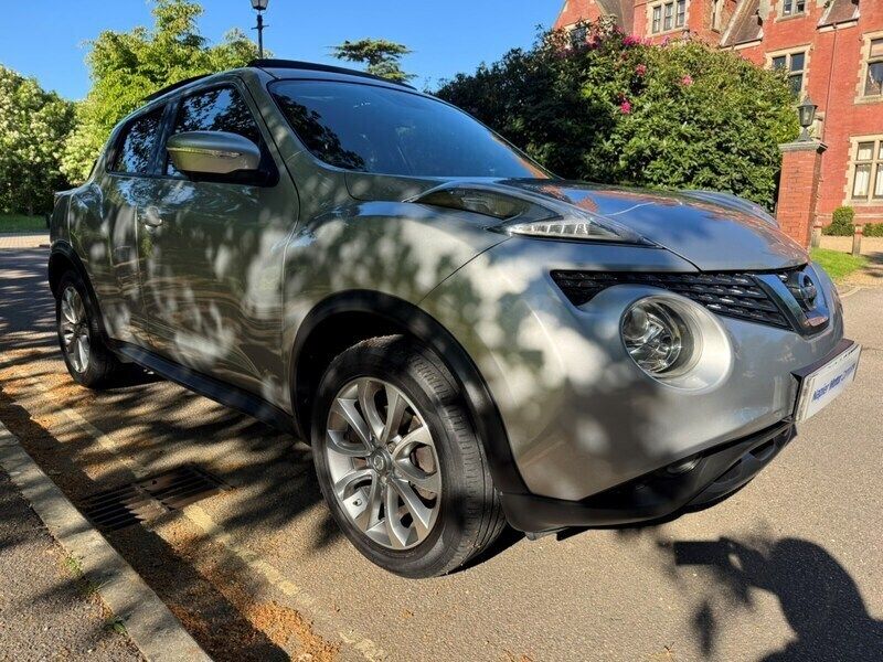 Blade silver metallic Used 2014 Nissan Juke S SUV | £6,000 (Fair price) - Image 1/4